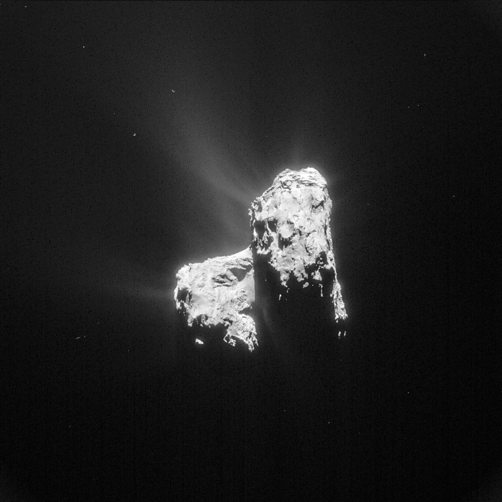 Comet_on_20_April_2015_NavCam